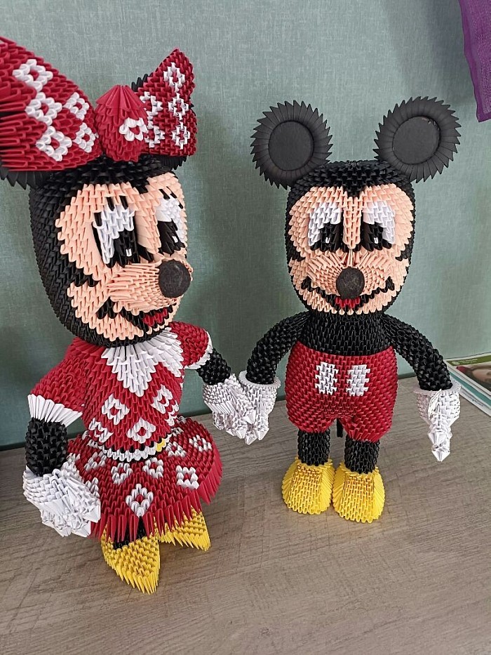 Minnie et Mickey enfin réunis. (Voir détails en dessous)